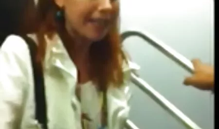 جوراب ساق بلند در فیلم سوپر سکسی بکن بکن قطار 3