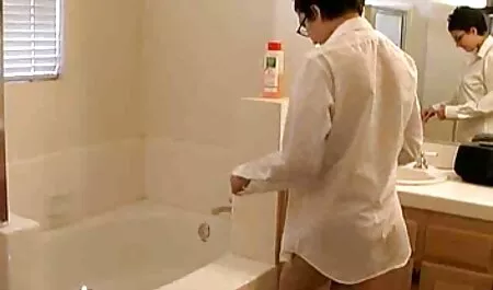 به سختی حقوقی خواهر گسترش فیلم سکسی و بکن بکن می یابد پاهای او را برای کیر بزرگ