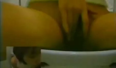 بزرگ ورزش ها ورزش ها فیلم بکن بکن بانوی داغ می شود دیک پایین در سفید