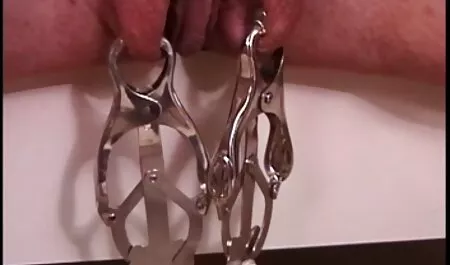 لاتکس, لوسی فیلمسکسی بکنبکن در یک جعبه در LatexPussyCats